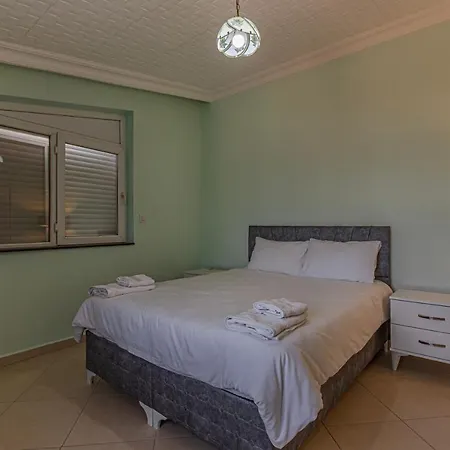 Villa Close To The Land Of Legends Private Pool , Pawel