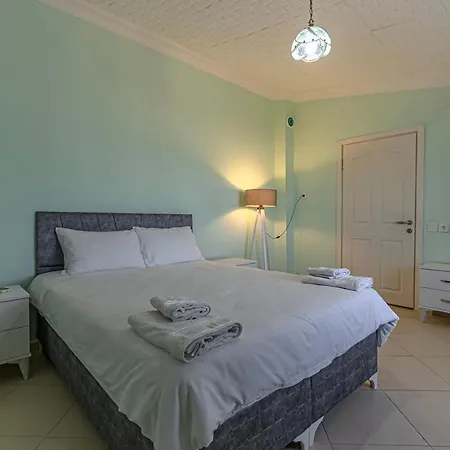 Villa Close To The Land Of Legends Private Pool , Pawel